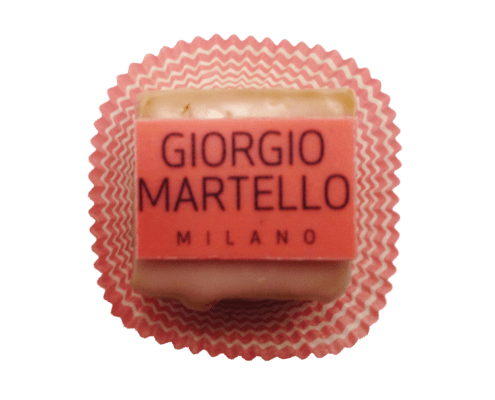 Petit Fours Mit Logo 1 495X400 1