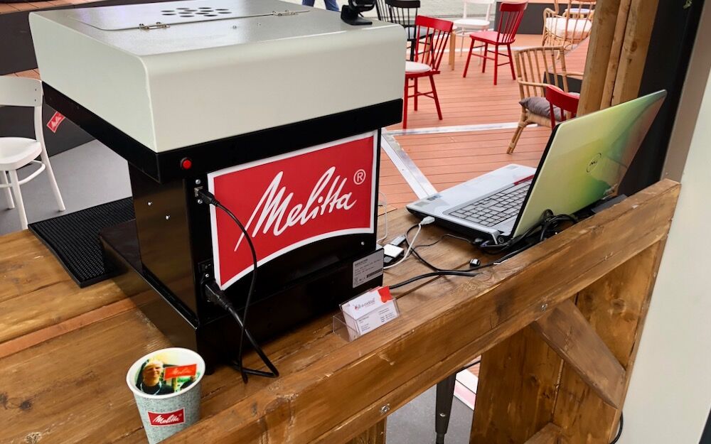 Marketing-Ideen 1 Call Cocktails Milchschaum Drucker Event Messe